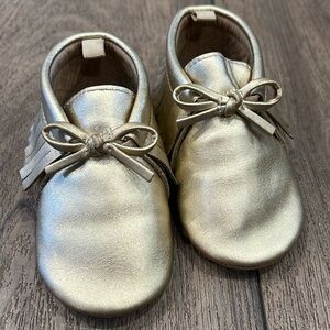 Old Navy Toddler Moccasin- Size 18-24 month